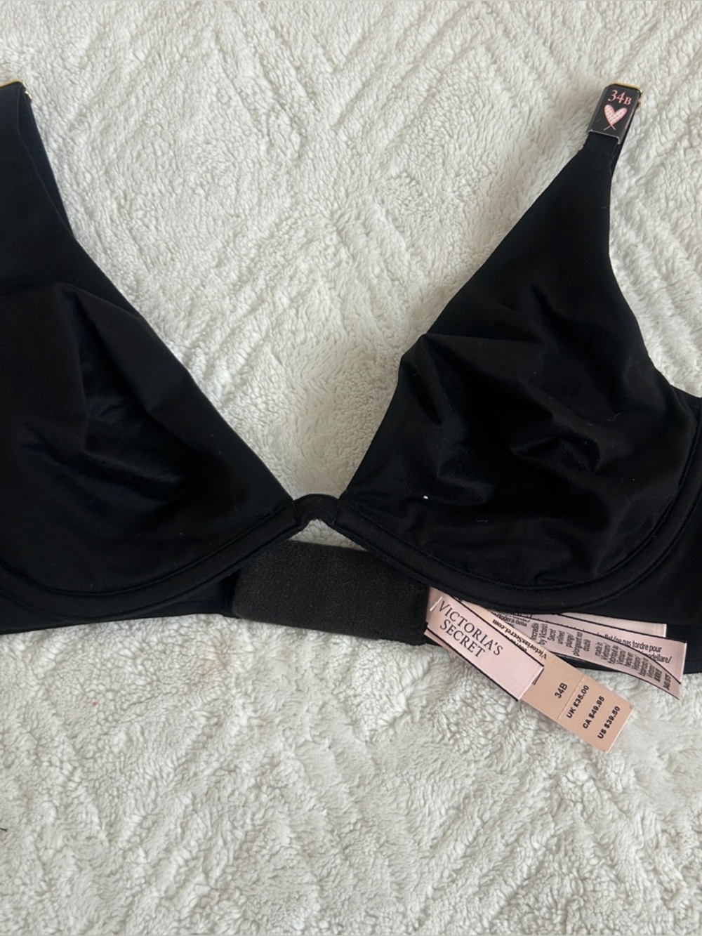 Victorias Secret. Incredible black unlined plunge bra - Picture 6 of 7